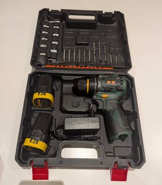 Taladro Atornillador con 2 baterías de litio 