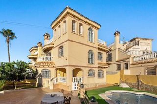 Casa en venta en Altos - La Florida en Orihuela