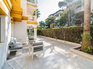 Piso en alquiler en Nueva Andalucía centro en Marbella