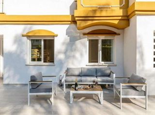 Piso en alquiler en Nueva Andalucía centro en Marbella