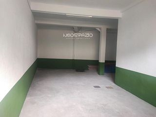 Local comercial en alquiler en Recatelo - O Carme en Lugo