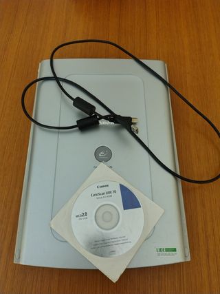 Scanner Canon CanoScan LiDE 70 argento