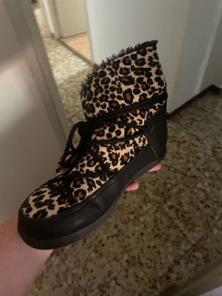 Botas leopardo negras y multicolor