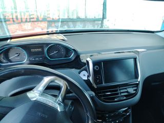 Peugeot 2008 2019