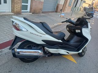 Suzuki Burgman 400 ABS