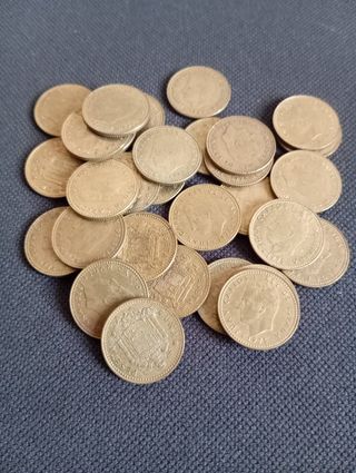 1 Peseta España 1975 Carlos I Rey