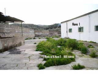 Nave industrial en venta en Cabra