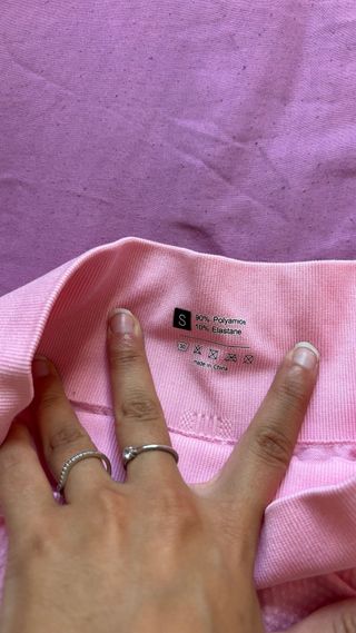 Mallas deportivas cortas rosas