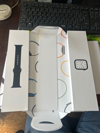 Apple Watch Series 7 45mm GPS Medianoche