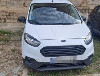 Ford Transit Courier 2019