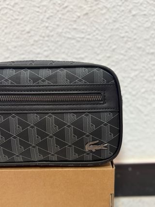 Riñonera Lacoste Negra Estampada