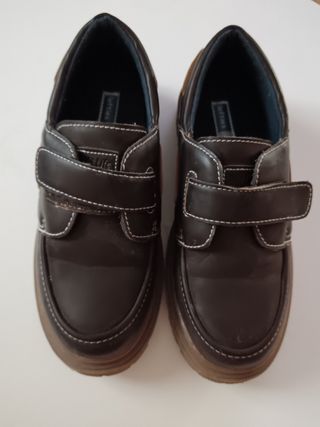Zapatos niño marrones