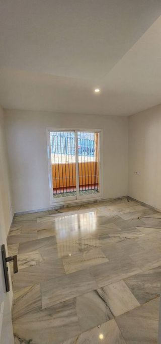 Piso en alquiler en Calahonda en Mijas