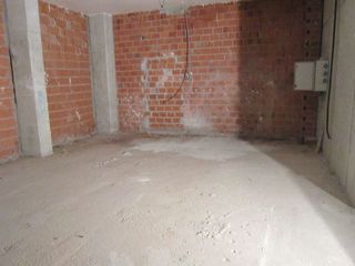 Local comercial en alquiler en Os Mallos - San Cristóbal en Coruña (A)