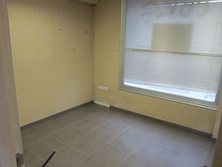 Local comercial en alquiler en Os Mallos - San Cristóbal en Coruña (A)