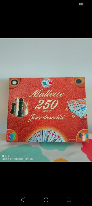 Maleta 250 Juegos de Mesa