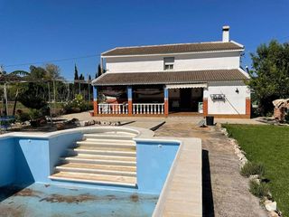 Terreno en venta en Cabra