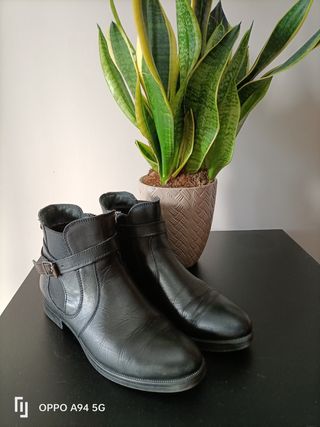 Stivaletti Valleverde neri donna