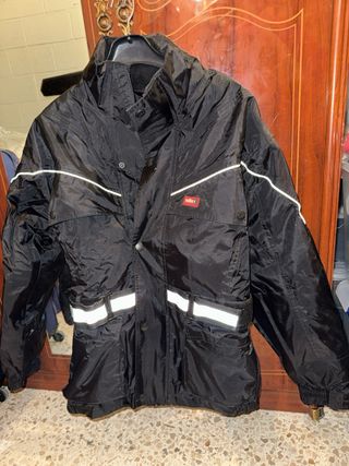 Cazadora abrigo negra Talla M