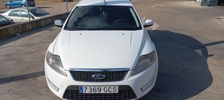 Ford Mondeo 2008.    6 Velocidades 