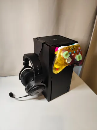 Xbox Series X 1TB + Elden Ring + Warhammer 40k
