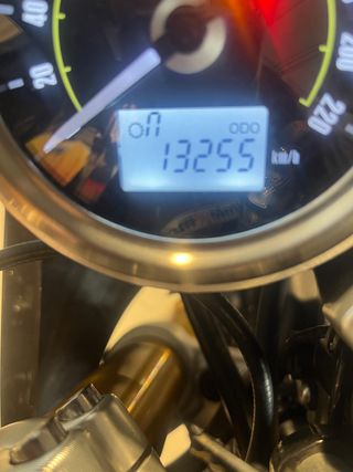 Triumph Thruxton TFC