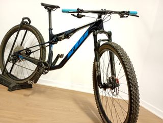 29"Mountain bike full suspensión carbon 