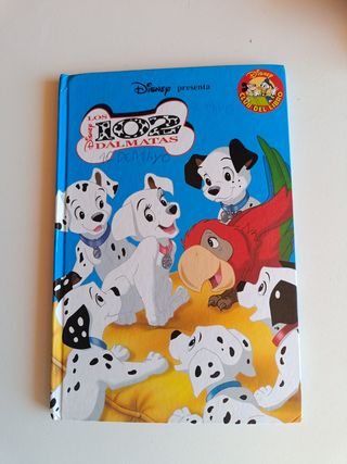 Varios libros infantiles de cuentos tradicionales