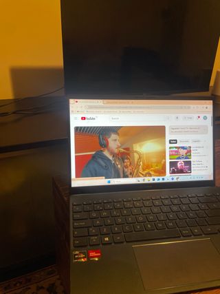Asus Zenbook 14 UM425UA-KI203T AMD Ryzen 7 5700U/1