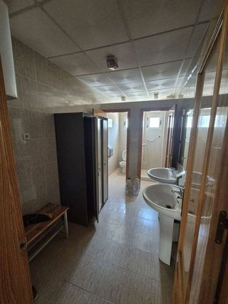 Nave industrial en alquiler en Santa Cruz - Industria - Polígono Campollano en Albacete