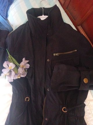 Chaqueta /TRUCCO Talla 38 Negra y regalo bolso