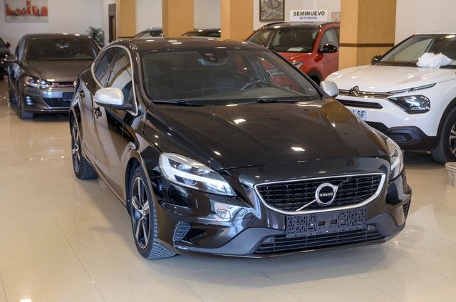 Volvo V40 D3 R-Design Momentum Aut. 150