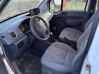Ford Tourneo Connect 2012