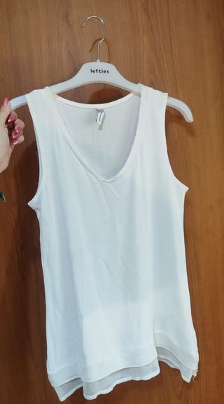Blusa blanca de tirantes