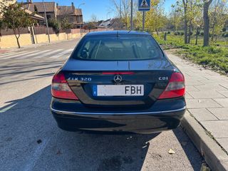 Mercedes-Benz  CLK 320 CDI Avantgarde 2006