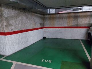 Garaje en venta en El Centre en Esplugues de Llobregat