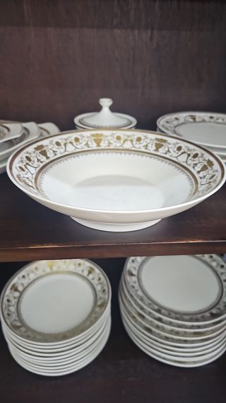 Vajilla Antigua Santa Clara Porcelana Dorada