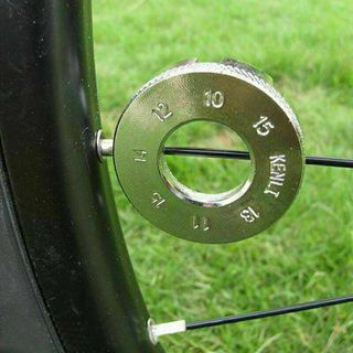 Llave tensador radios bici ajuste reparación rueda