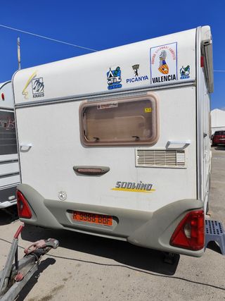 Caravana Knaus Sudwind 400TS
