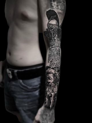 TATUADOR SEVILLA 
