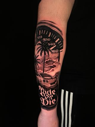 TATUADOR SEVILLA 