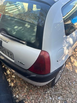 Renault Clio 1.2 16v 