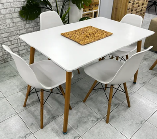 OFERTA!! Mesa comedor blanca + 4 sillas