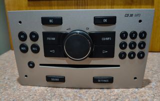 Radio CD Opel Astra H - Plata