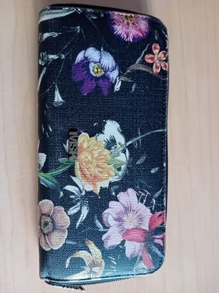 Monedero MSK floral negro multicolor