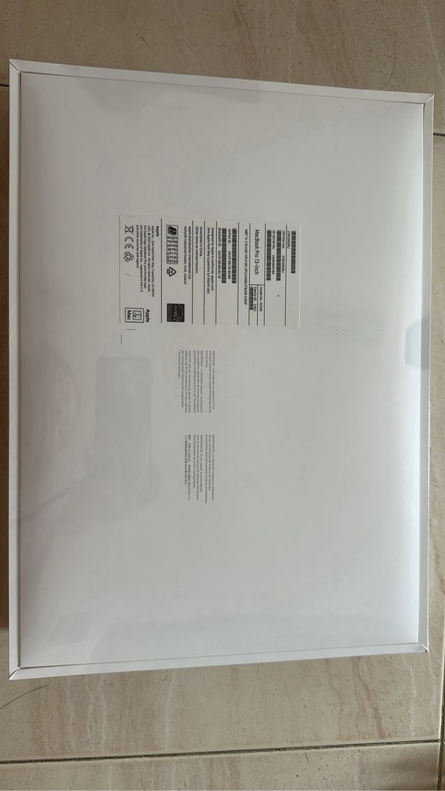 MacBook Pro 13 A2338