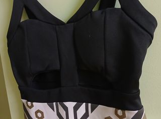 Vestido corto ajustado 