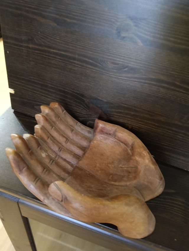 Cuenco madera tallado a mano