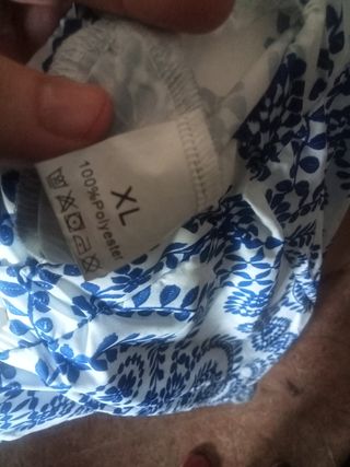 Pantalón estampado blanco y azul XL