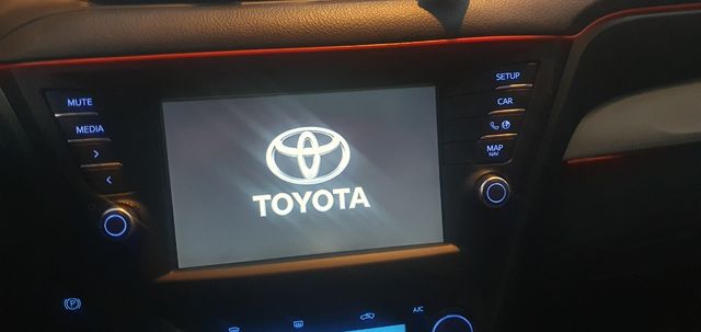 Radio Toyota Touch + Marco Negro
